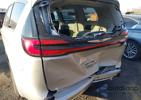 2024 Chrysler Pacifica Touring L из США, поврежденный, VIN 2C4RC1BG8RR155154